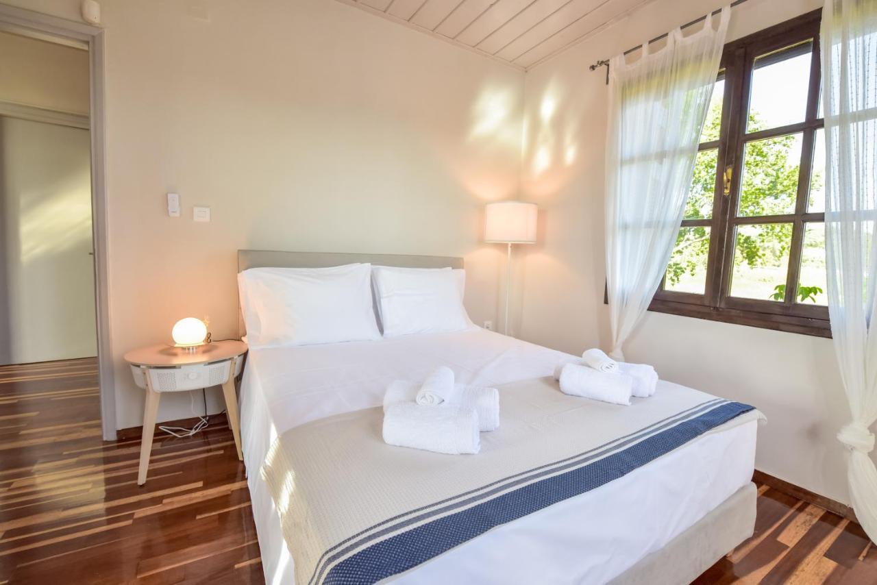 Alexandre Maison Beachfront Gialova Vacation Home المظهر الخارجي الصورة